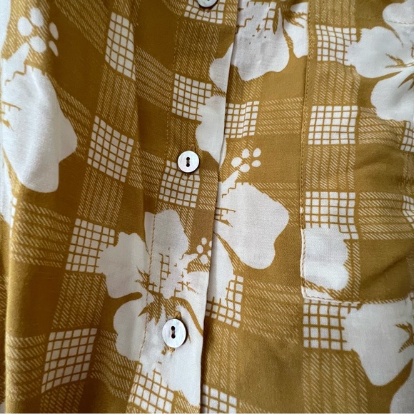 ❌SOLD❌ 🎉BNWOT 💛#BENOA HOLO HOLO ALOHA SHIRT DRESS in HONEY PALAKA💛# - Picture 12 of 12